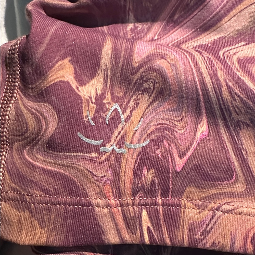NEW BEYOND YOGA Marble Swirl Pink Sleeveless Sports Bra Top - Picture 7 of 9